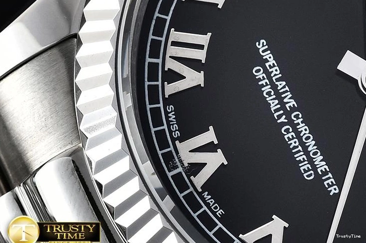 0915 RDD0215C – DayDate 36mm Affordable 686